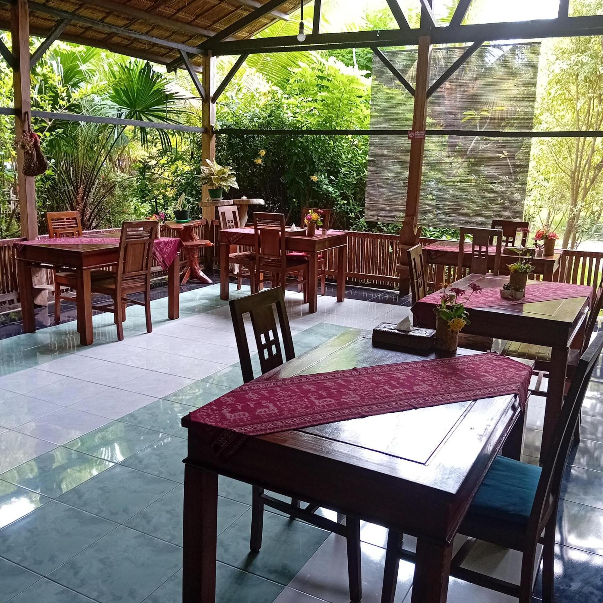 Budi Sun Resort Маумере Экстерьер фото