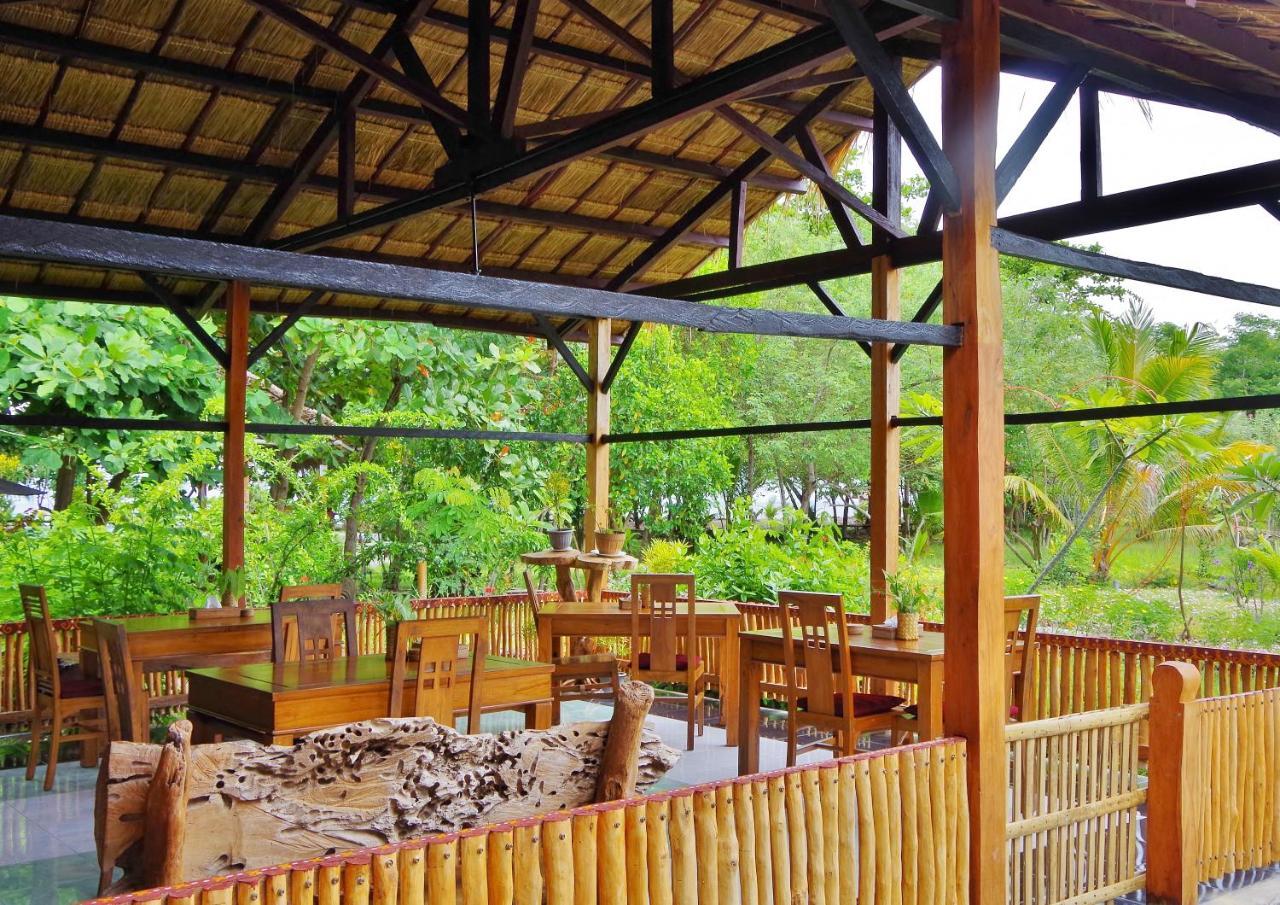 Budi Sun Resort Маумере Экстерьер фото